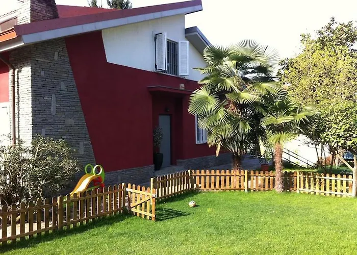 Appartamento In Villa Sulle Colline Di Torino