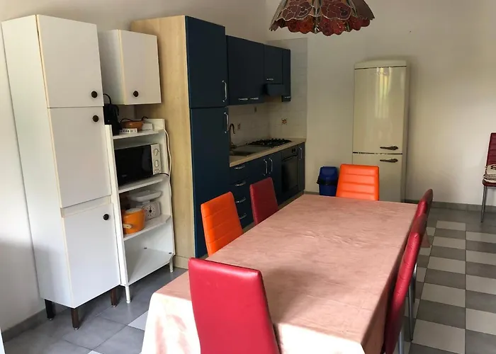 Appartamento In Villa Sulle Colline Di Torino